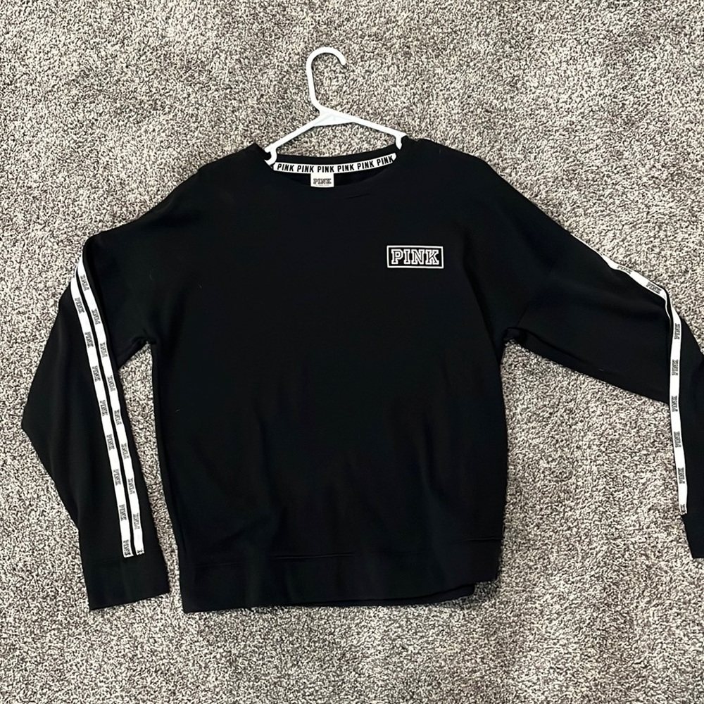 Long sleeved black Victorias Secret top from PINK!